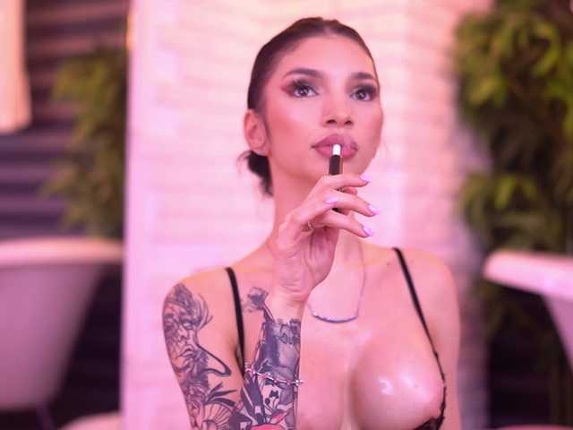 NyssaSky's BongaCams show and profile