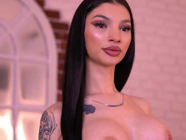 NyssaSky's BongaCams show and profile