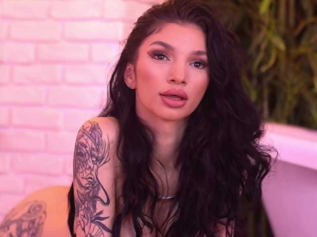 NyssaSky's BongaCams show and profile