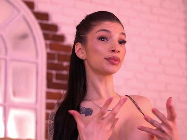 NyssaSky's BongaCams show and profile