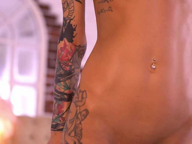 NyssaSky's BongaCams show and profile