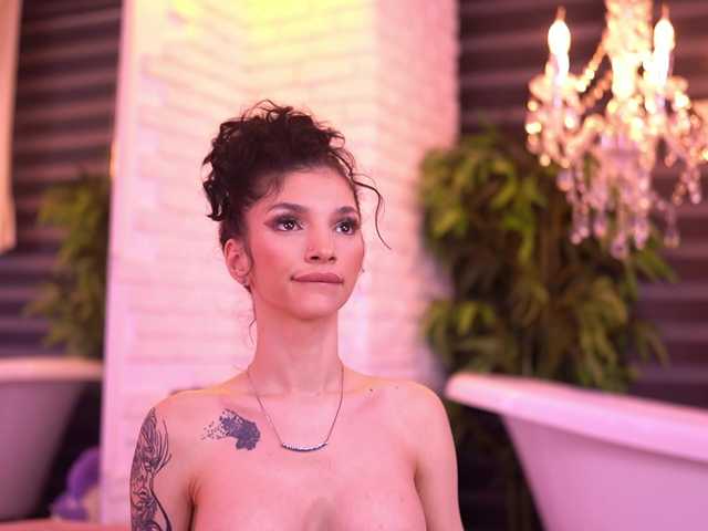 NyssaSky's BongaCams show and profile