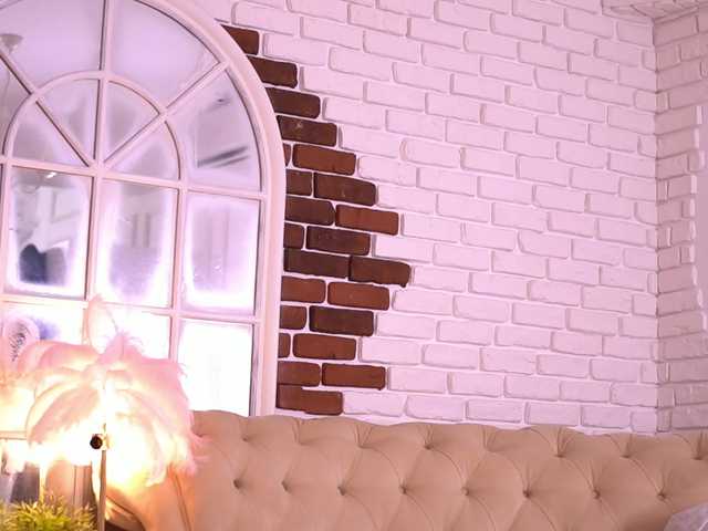 NyssaSky's BongaCams show and profile