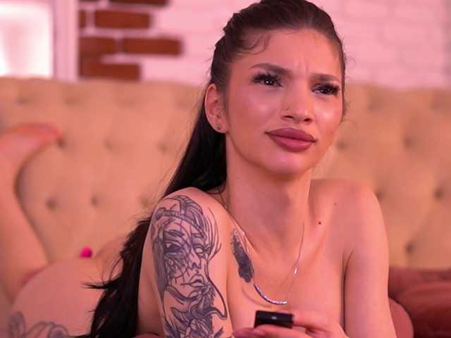 NyssaSky's BongaCams show and profile