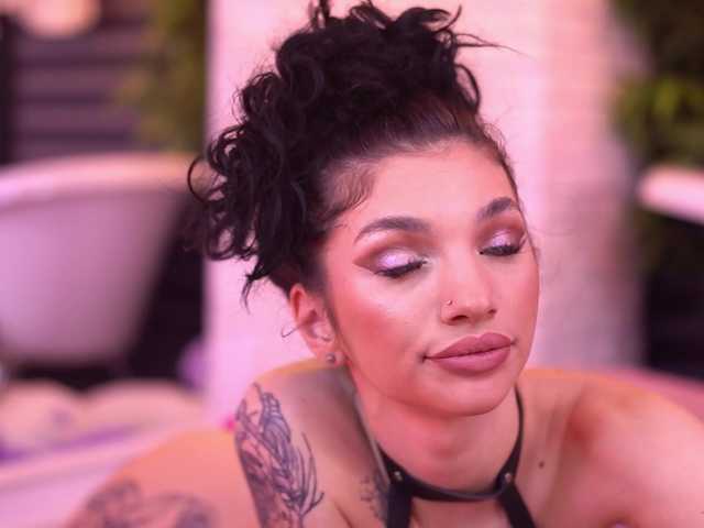 NyssaSky's BongaCams show and profile