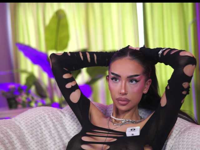 KimNaty's BongaCams show and profile