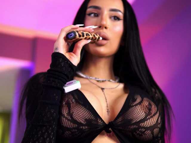 KimNaty's BongaCams show and profile