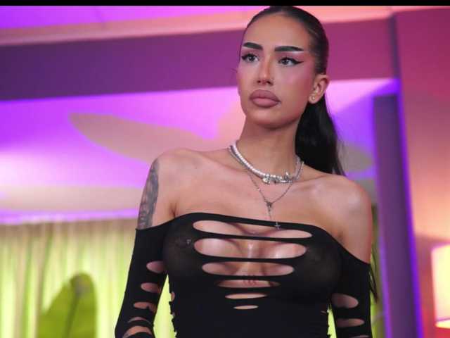 KimNaty's BongaCams show and profile