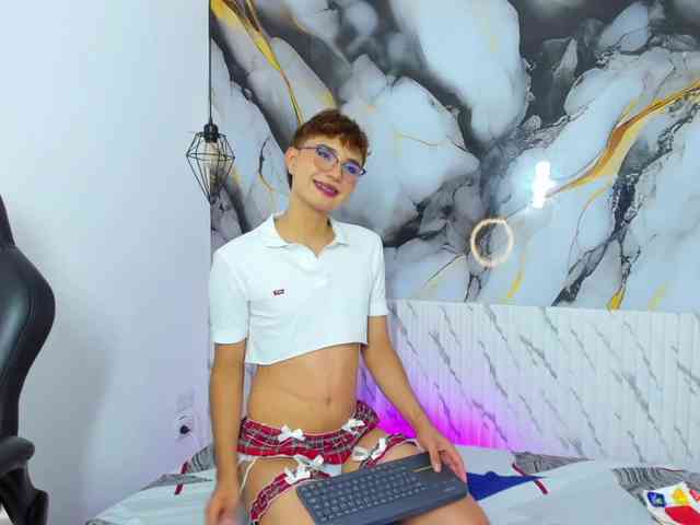 ReneePaz Live Webcam on BongaCams