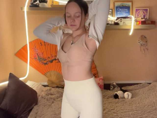 hermina-iloveyou — SHOW JUICY PUSSY