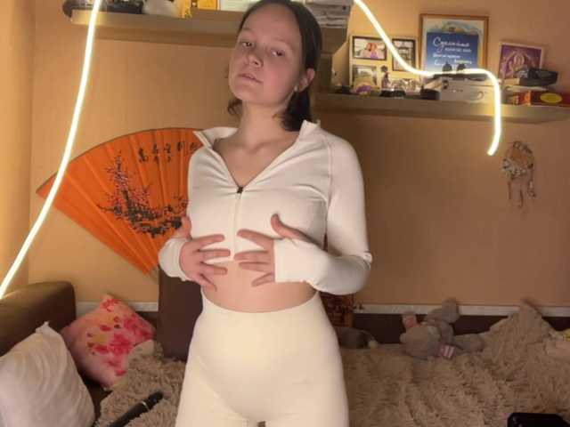 hermina-iloveyou's BongaCams show and profile