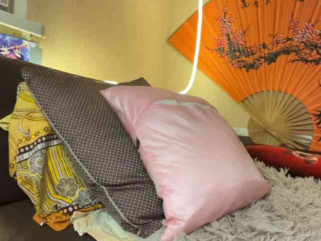 hermina-iloveyou webcam