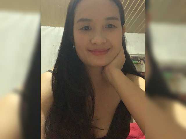 Lily388's BongaCams show and profile