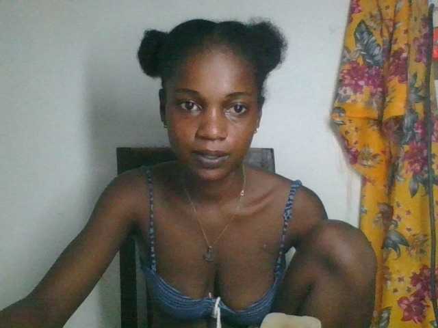 LovelyBlackGirl live room