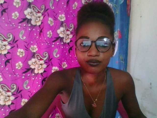 LovelyBlackGirl from BongaCams is Freechat