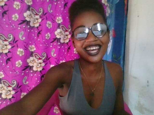 LovelyBlackGirl from BongaCams