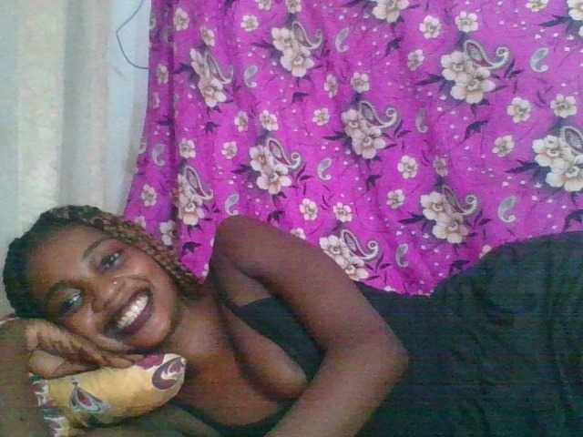 LovelyBlackGirl's Thumb Image