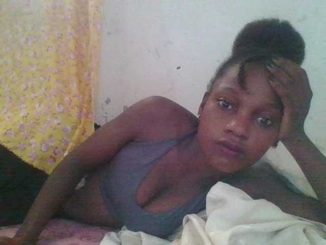 LovelyBlackGirl webcam