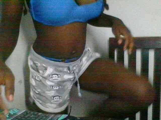 LovelyBlackGirl webcam