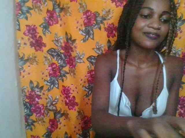 LovelyBlackGirl webcam