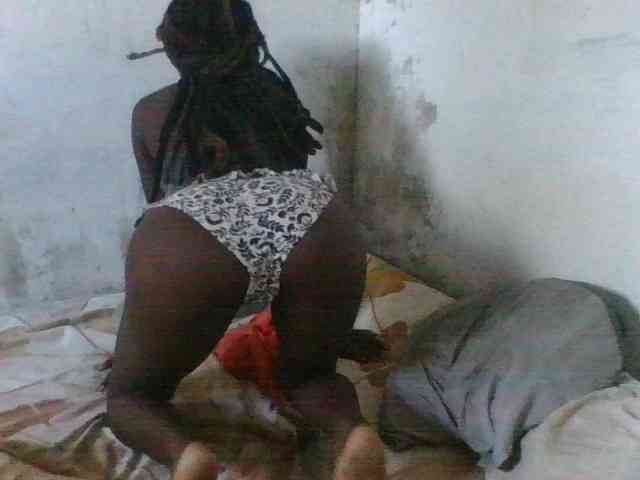 LovelyBlackGirl webcam