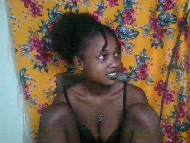 LovelyBlackGirl LovelyBlackGirl