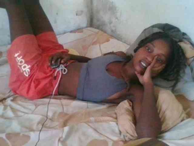 LovelyBlackGirl webcam