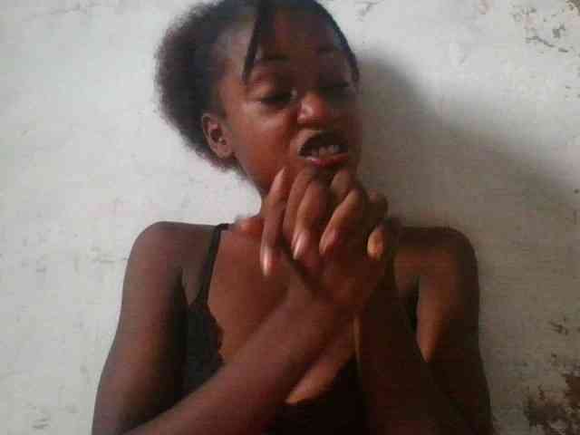 LovelyBlackGirl webcam