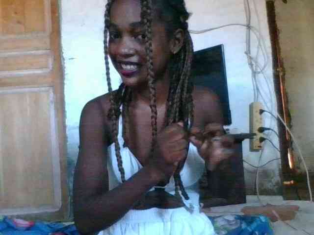 LovelyBlackGirl webcam