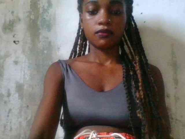 LovelyBlackGirl webcam