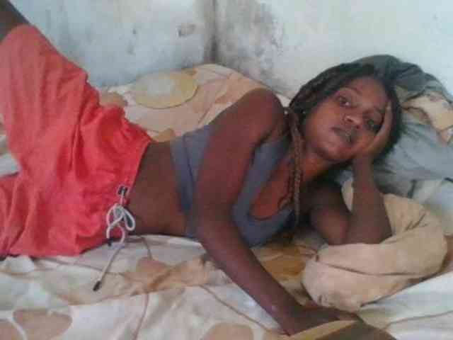 LovelyBlackGirl webcam