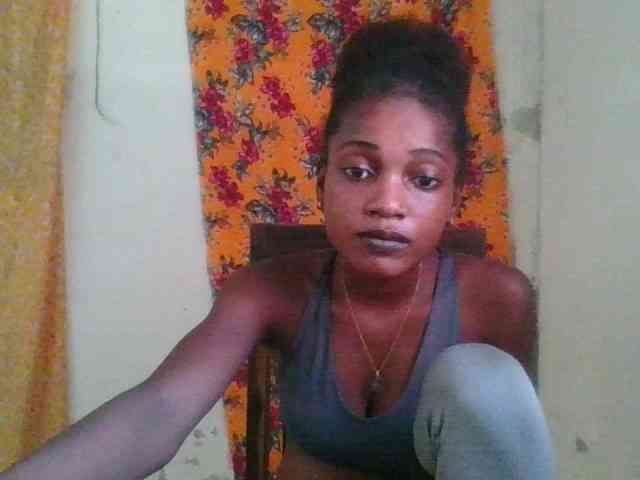 LovelyBlackGirl webcam