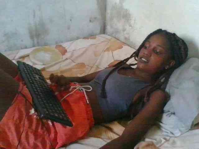 LovelyBlackGirl webcam