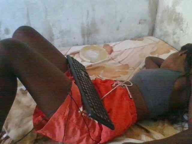 LovelyBlackGirl webcam