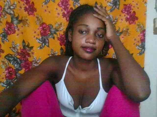 LovelyBlackGirl Live Webcam on BongaCams