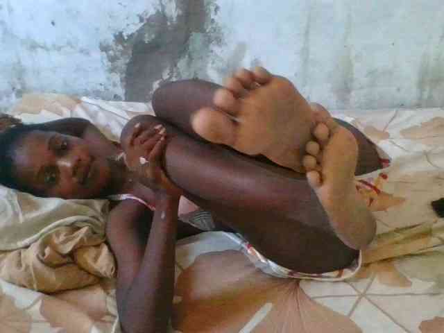 LovelyBlackGirl webcam