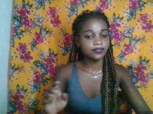 LovelyBlackGirl webcam