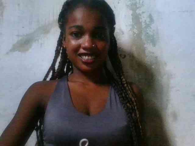 LovelyBlackGirl webcam