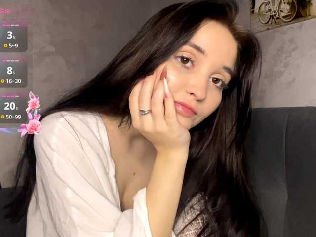 IlseFinnen's BongaCams show and profile