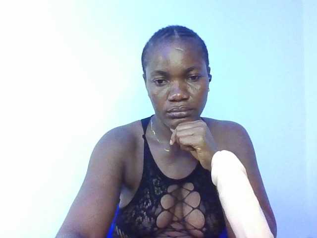 FoxySamantha7's BongaCams show and profile