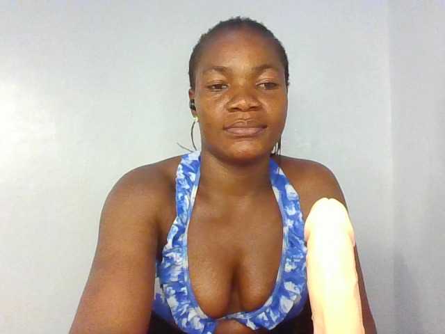 FoxySamantha7's BongaCams show and profile