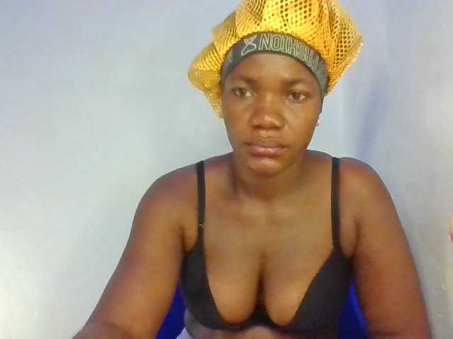 FoxySamantha7 live cam profile