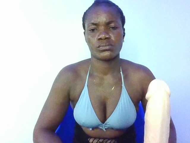 FoxySamantha7's BongaCams show and profile