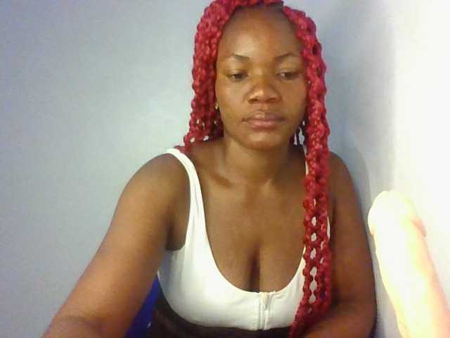 FoxySamantha7's BongaCams show and profile