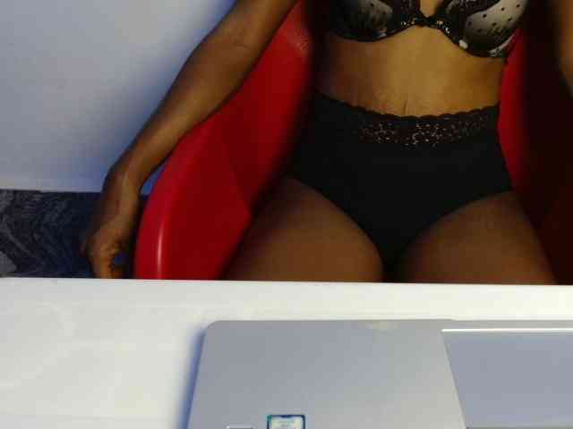 FoxySamantha7 webcam