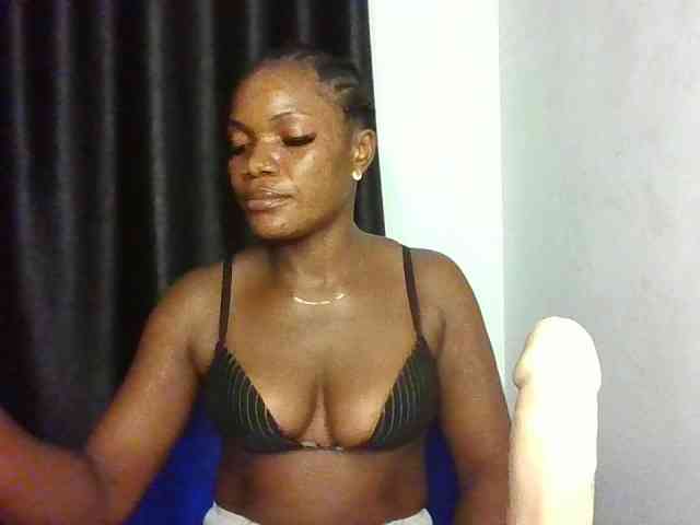 FoxySamantha7 webcam