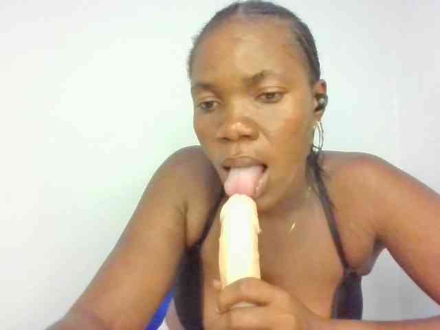 FoxySamantha7 Live Webcam on BongaCams