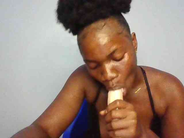 FoxySamantha7 webcam