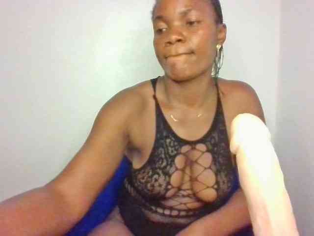 FoxySamantha7 Live Webcam on BongaCams