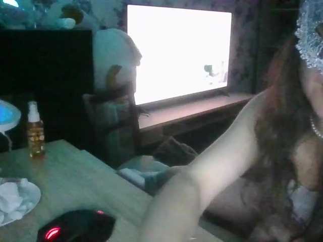 SweetyMoon8's BongaCams show and profile